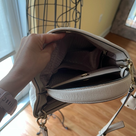 Kate Spade Cream Bag ♠️ - Picture 4 of 6